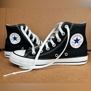 NWOT Chuck Taylor All Star High Top Sneakers